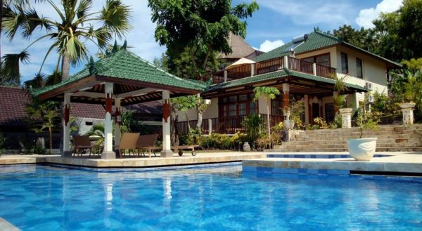 Puri Wirata Dive Resort