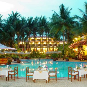 Vinh Suong Seaside and Resort