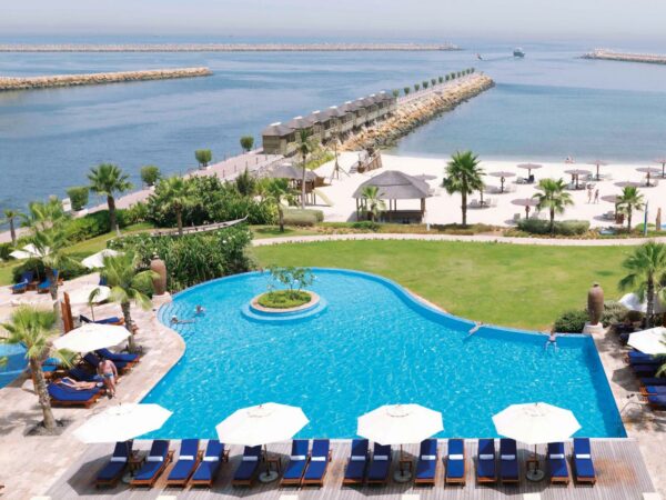 Radisson Blu Resort (ex. Radisson Sas; Sharjah Continental)